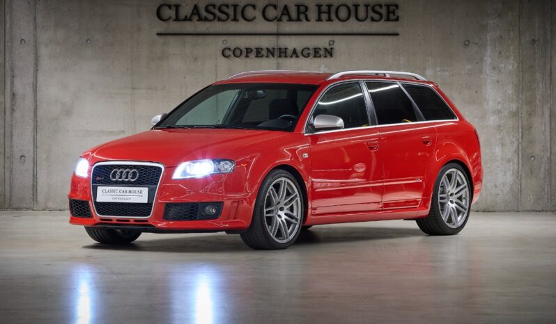 Audi RS4 RS 4 Avant 4.2 FSI quattro full