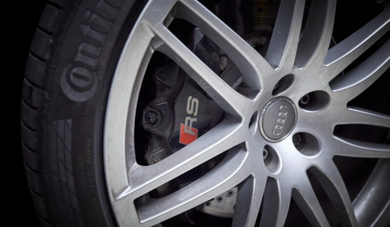 Audi RS4 RS 4 Avant 4.2 FSI quattro full
