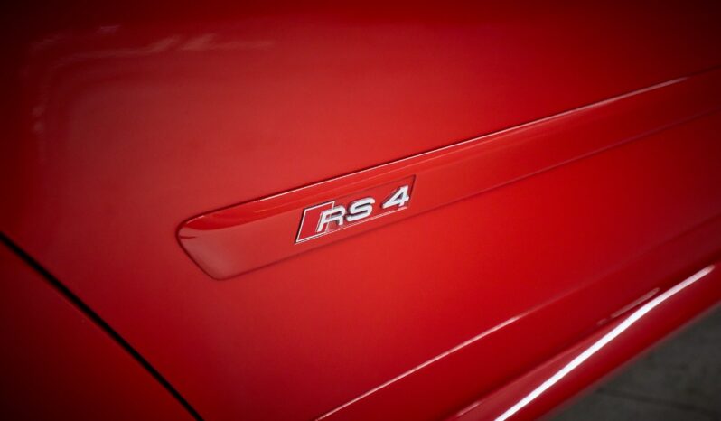 Audi RS4 RS 4 Avant 4.2 FSI quattro full