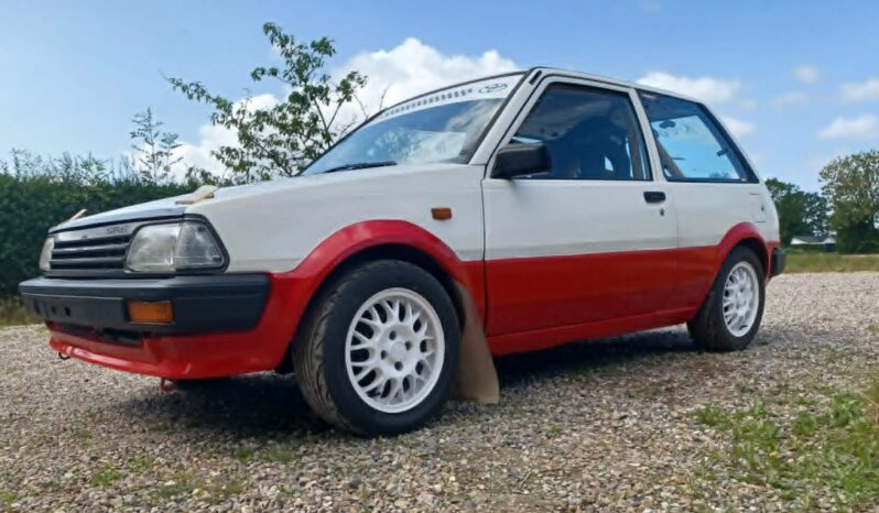 Toyota Starlet 1,3 S full