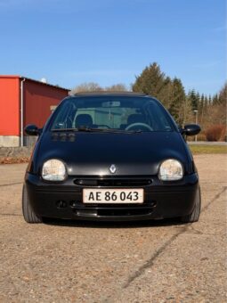 Renault Twingo Mk1 full