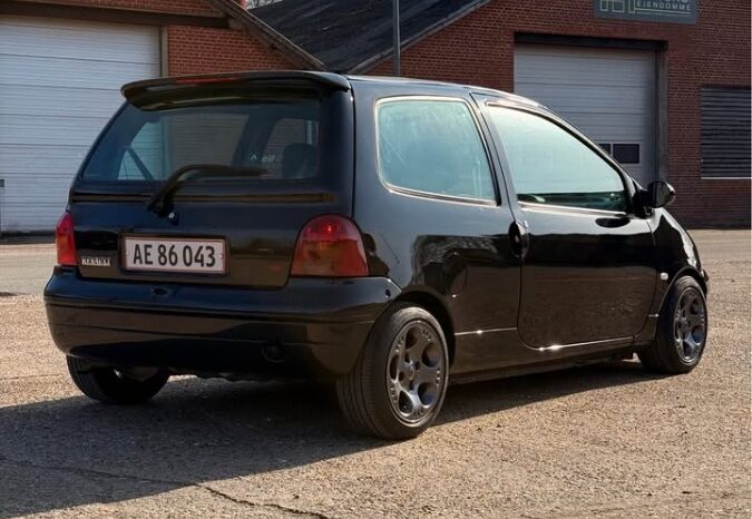 Renault Twingo Mk1 full