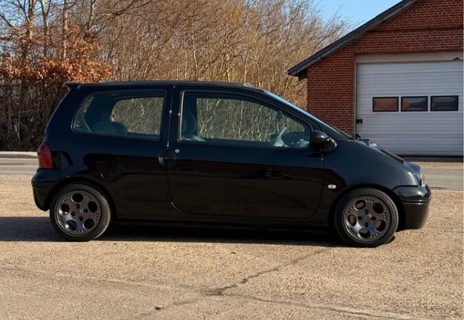 Renault Twingo Mk1 full