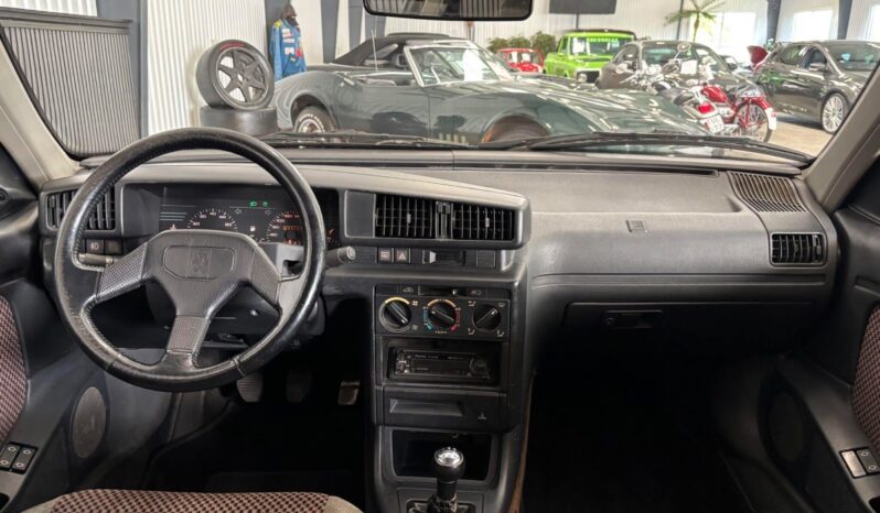 Peugeot 405 MI16 full