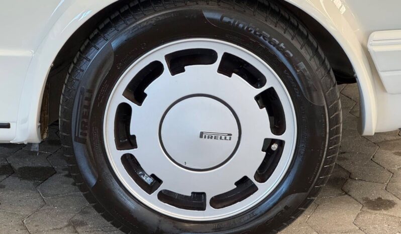VW Golf 1 Gti Pirelli W65 full