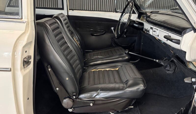 Volvo Amazon 121 B18 full