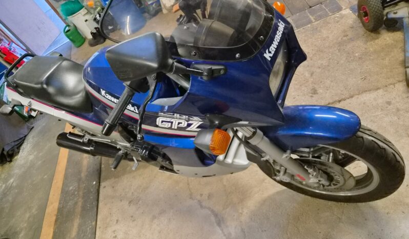 Kawasaki GPZ 900R full