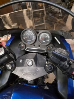 Kawasaki GPZ 900R full