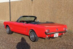 Ford Mustang Cab full