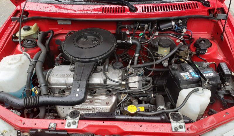 Mazda 121 4 Dørs full