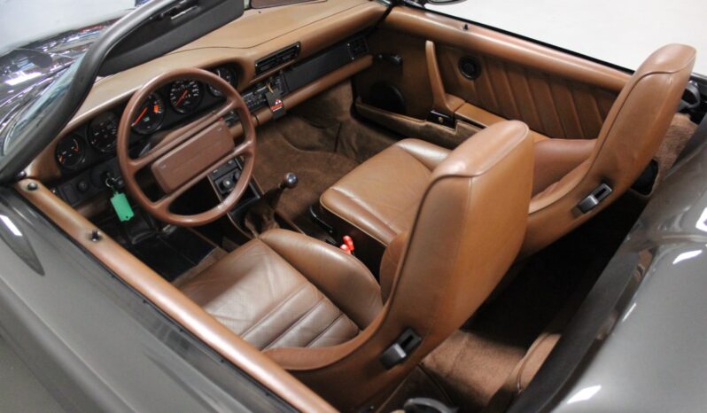 Porsche 911 3,2 Speedster full