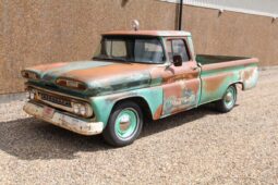 Chevrolet C10 Apache Fleetside full