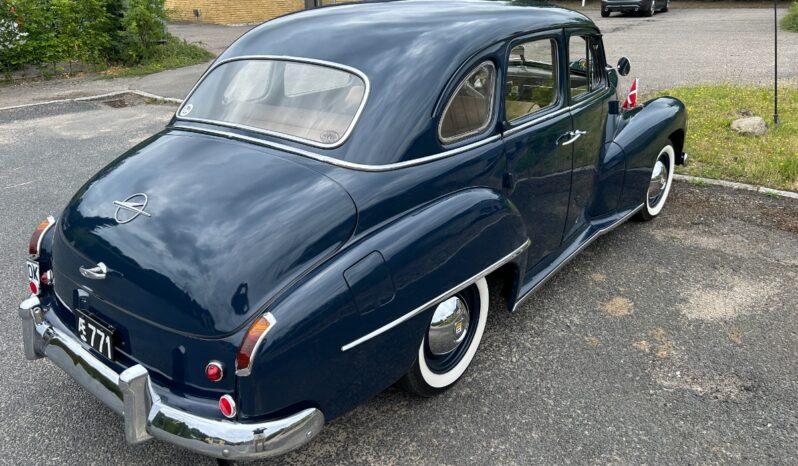 Opel Kapitän sedan full