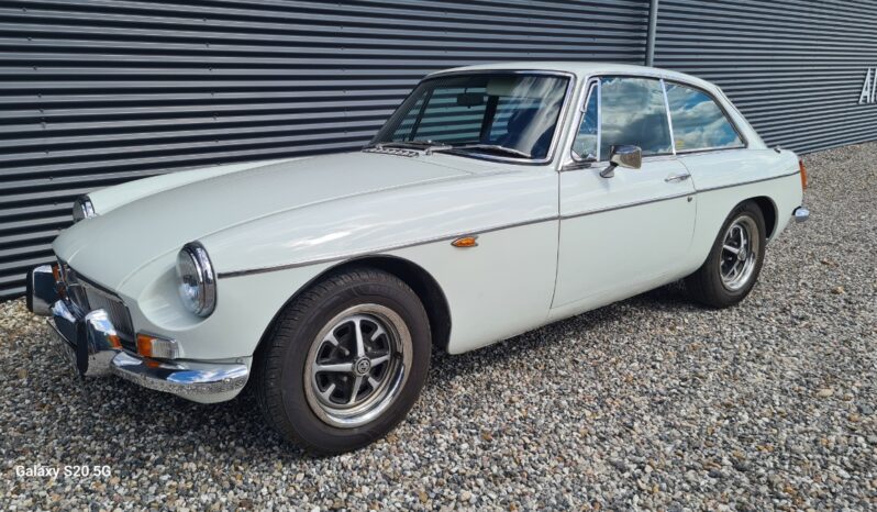MG MGB -GT 1,8 full