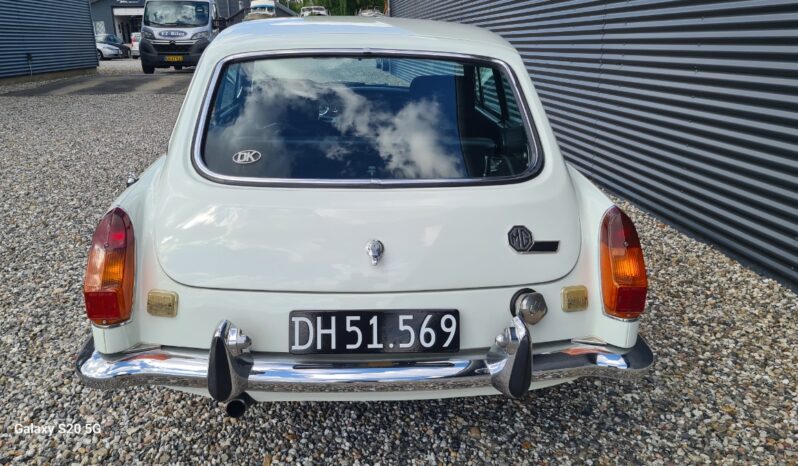 MG MGB -GT 1,8 full