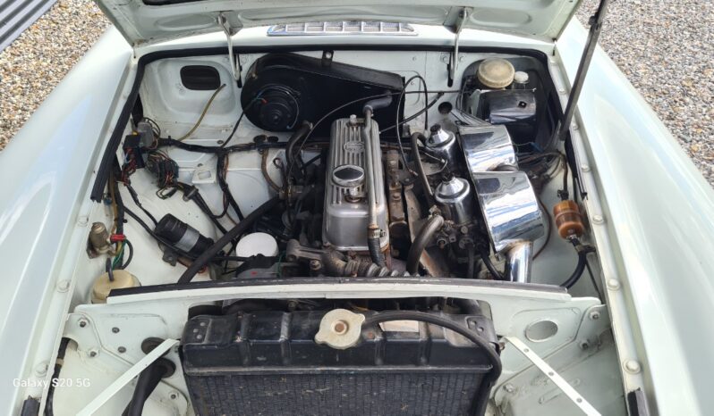 MG MGB -GT 1,8 full