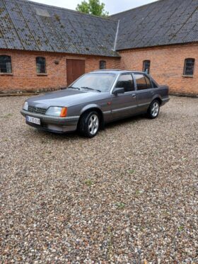 Opel Rekord E touring