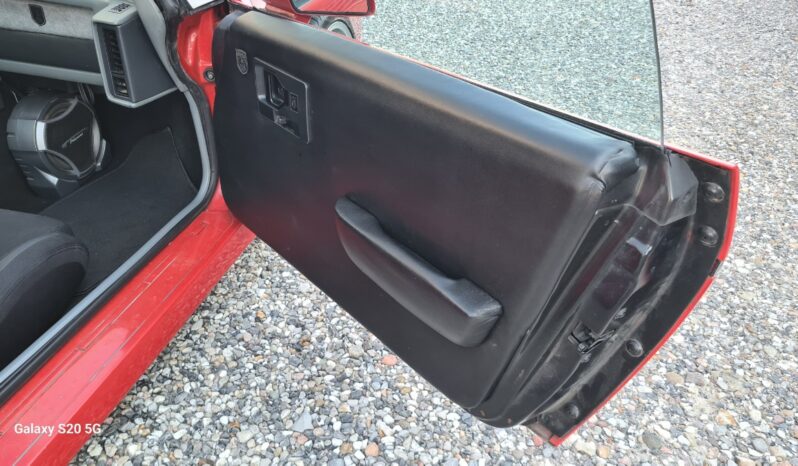 Pontiac Fiero 2,8 GT V6 full