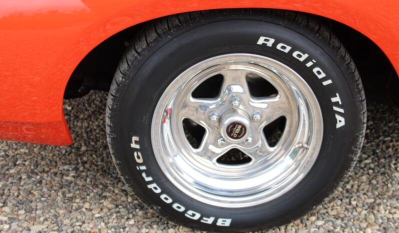Dodge Charger R/T 440 full