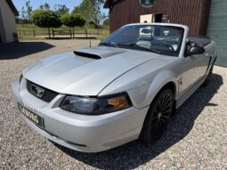 Ford Mustang GT 4,6 V8 full