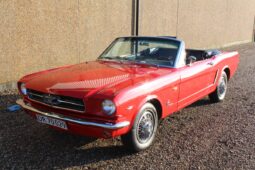 Ford Mustang Cab full