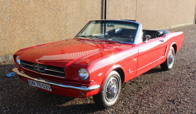 Ford Mustang Cab full