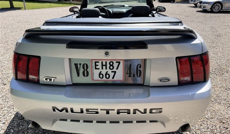 Ford Mustang GT 4,6 V8 full