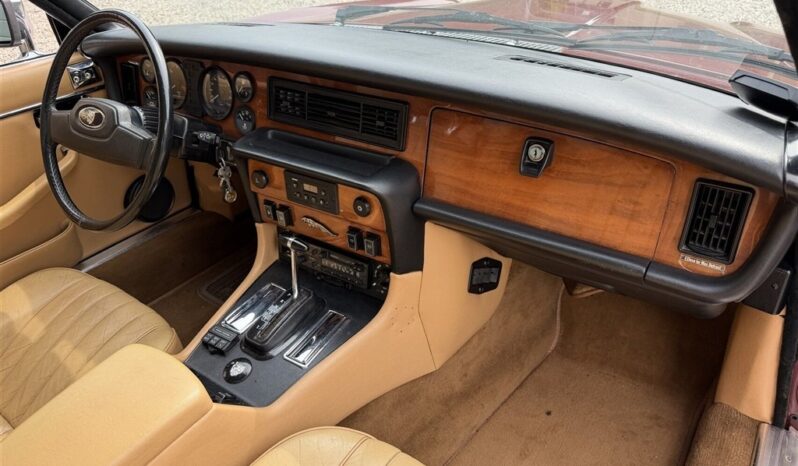 Jaguar XJ6 Series 3 full