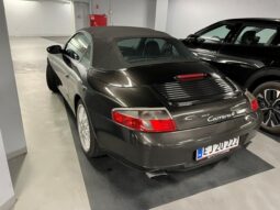 Porsche 911 996 Carrera 4 full