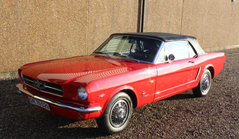 Ford Mustang Cab full