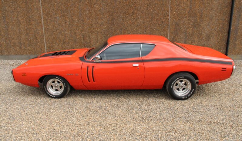Dodge Charger R/T 440 full
