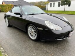 Porsche 911 996 Carrera 4 full