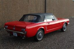 Ford Mustang Cab full
