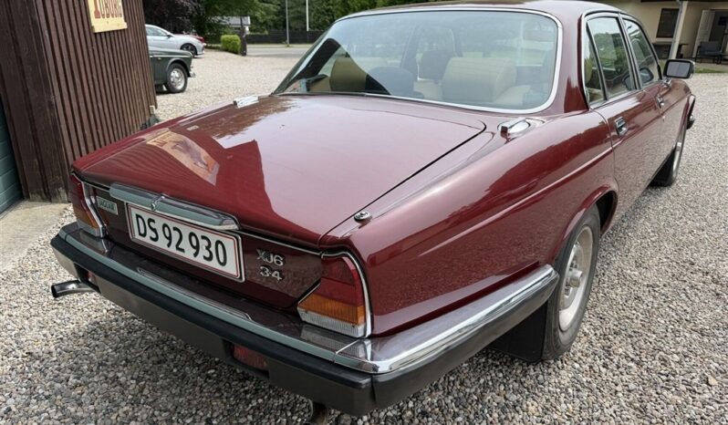 Jaguar XJ6 Series 3 full