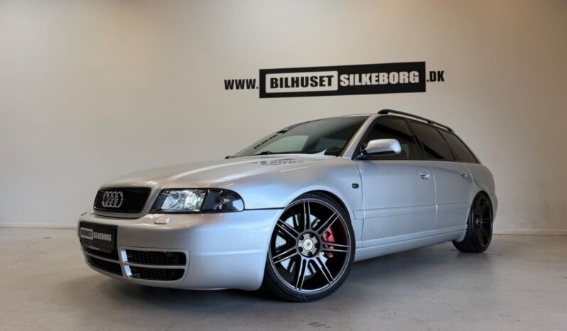 Audi RS4 S4 2,7 Avant quattro full