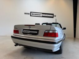 BMW 3-serie E36 320i 2,0 Cabriolet 2d full