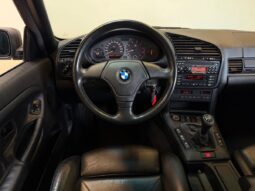 BMW 3-serie E36 320i 2,0 Cabriolet 2d full