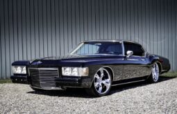 Buick Riviera 75 full