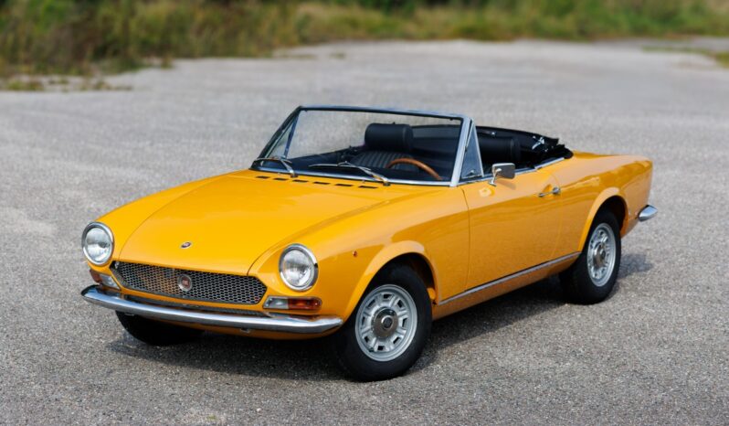 Fiat 124 Spider AS full
