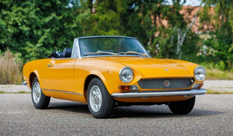 Fiat 124 Spider AS full