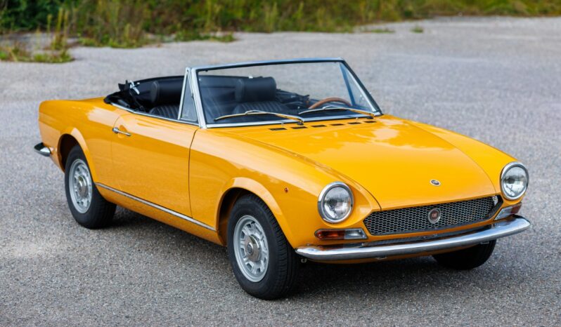 Fiat 124 Spider AS full