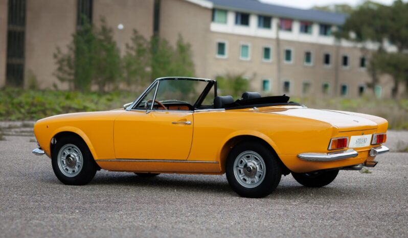 Fiat 124 Spider AS full