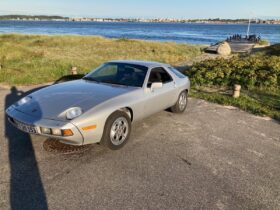 Porsche 928 S1