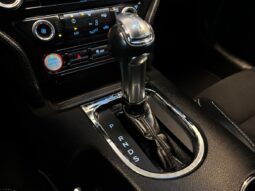 Ford Mustang 3,7 GT Fastback aut full