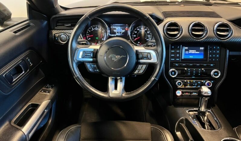 Ford Mustang 3,7 GT Fastback aut full