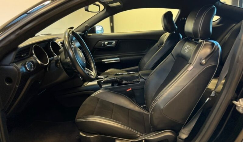 Ford Mustang 3,7 GT Fastback aut full