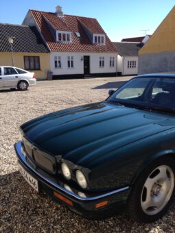 Jaguar XJR 1995 full