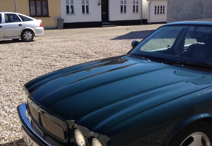 Jaguar XJR 1995 full