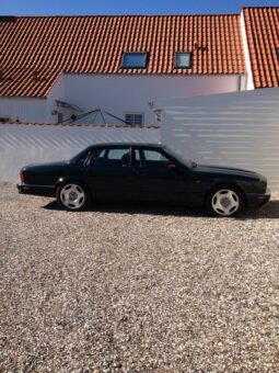 Jaguar XJR 1995 full