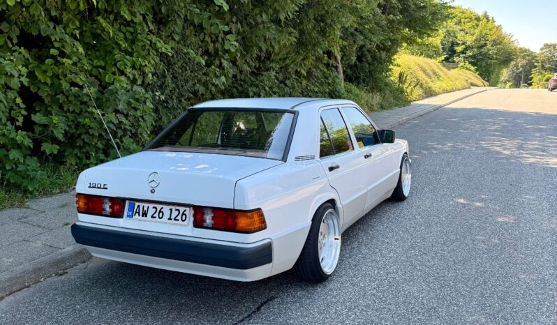 Mercedes-Benz 190 (W201) W201 full